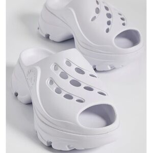 NWT In Box Stella McCartney by adidas platform clogs in white/ rubber slides